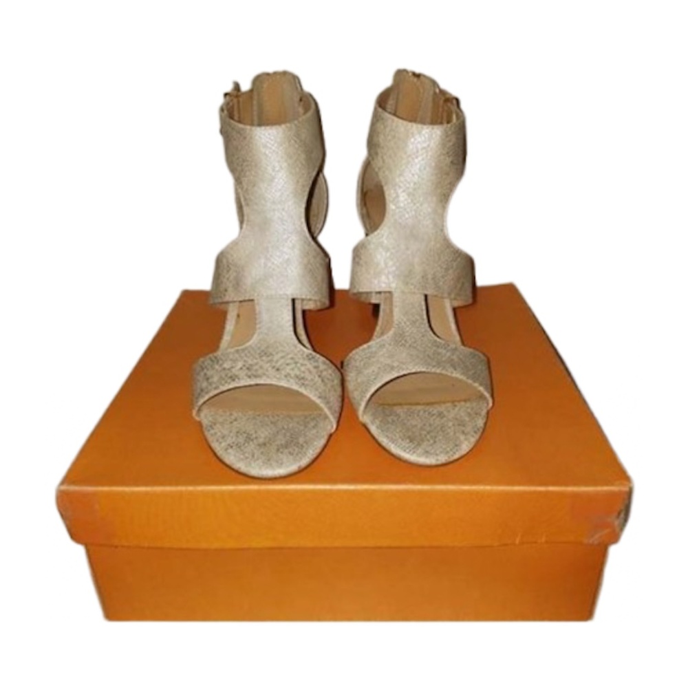Unisa Open Toe Side Cut Out Zip Back Sandals 7.5
